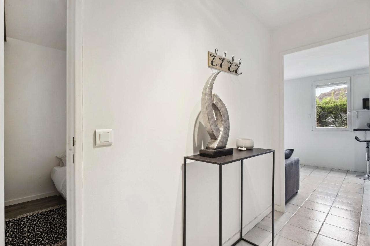 Le Glatigny- Chesnay Apartment Льо Шене Екстериор снимка