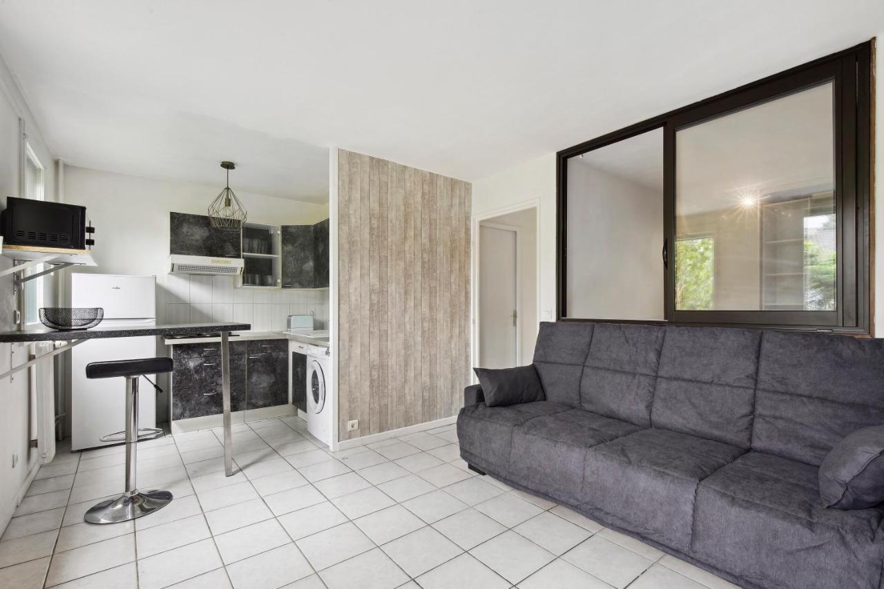 Le Glatigny- Chesnay Apartment Льо Шене Екстериор снимка
